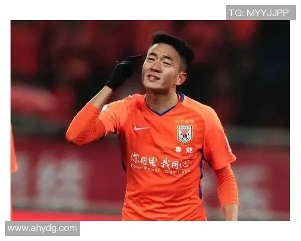 前国足名宿：现在国脚荣誉感和咱们无法比，出去竞赛是旅游了！